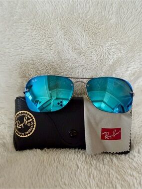 Ray-Ban Unisex Aviator Sunglasses - Teal Blue Mirror Lenses